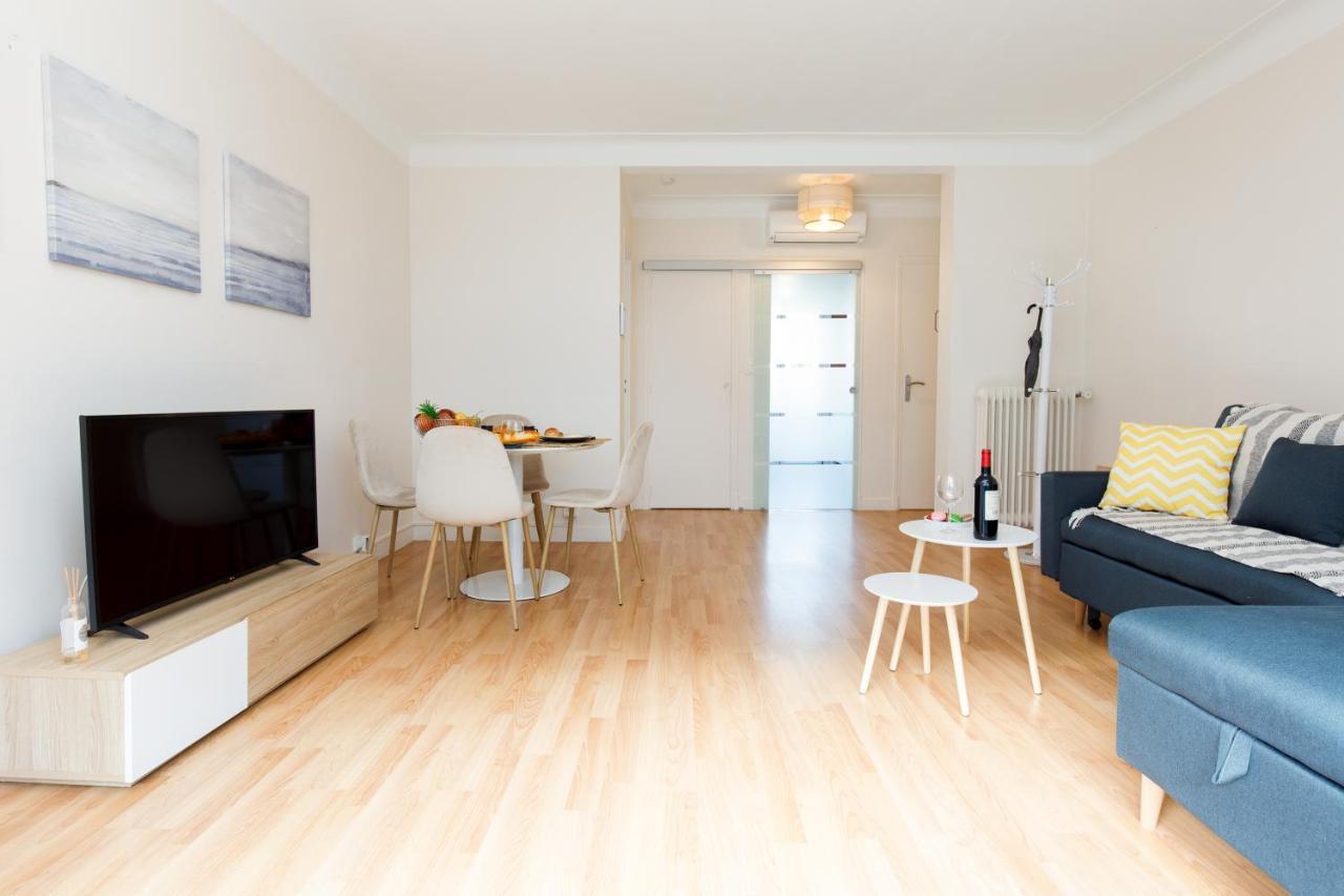 Home A Yourhosthelper Cannes Ngoại thất bức ảnh