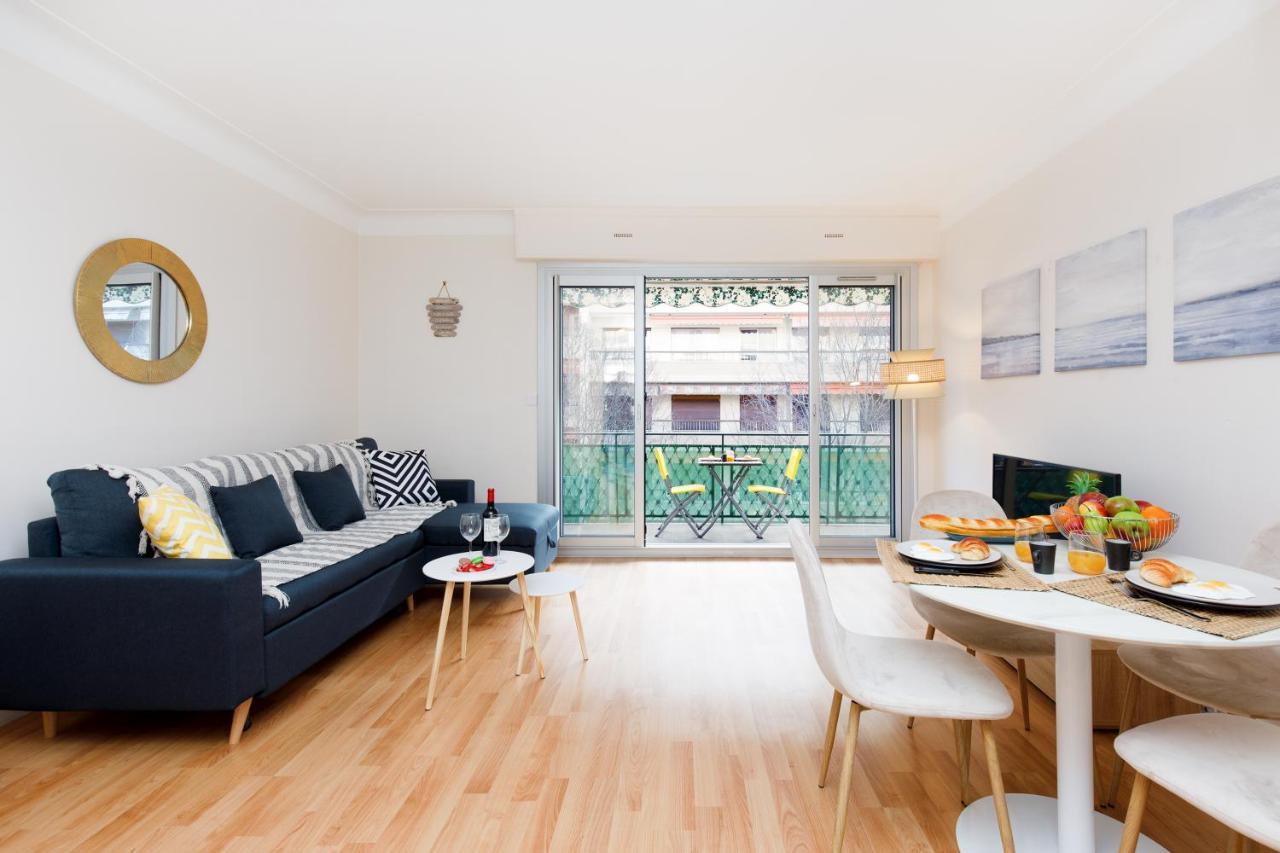 Home A Yourhosthelper Cannes Ngoại thất bức ảnh